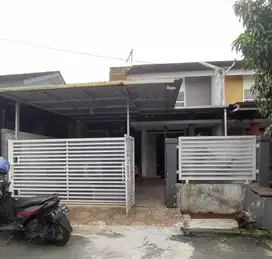 jual rumah  2 lantai siap huni cluster ciwastra kodya jarang ada