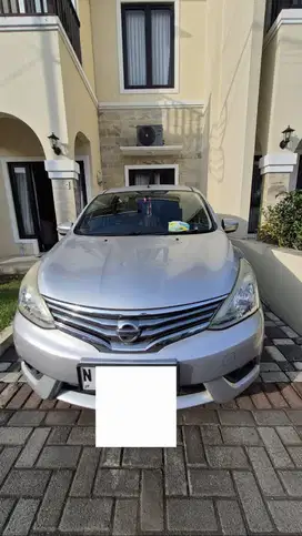 Mobil Nissan Grand Livina 2017 1.5 XV Bensin-MT 1.500 CC