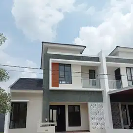 RUMAH BARU 2 LT SIAP HUNI DEKAT UNDIP TEMBALANG SEMARANG