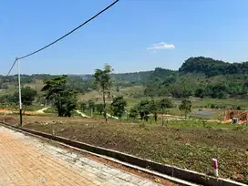 Villa dengan Wisata Seru dan Pemandangan Pegunungan