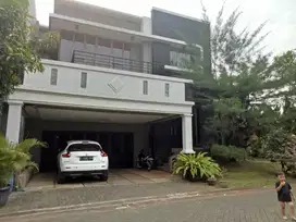 Dijial rumah mewah 2 lt di Raffles hill , cibubur, Depok