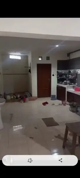 RUMAH 2 LANTAI SIAP HUNI AREA UNGARAN BARAT SEMARANG