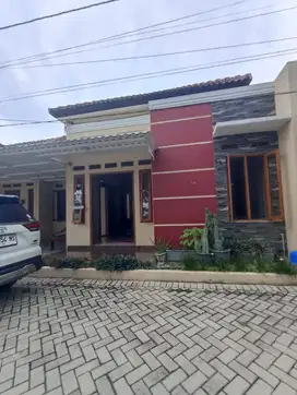 DIJUAL RUMAH BAKI SUKOHARJO