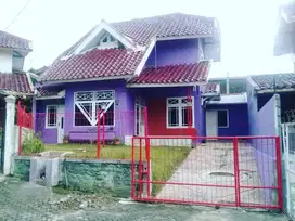 Di Jual Villa di Puncak Cipanas Lokasi Strategys
