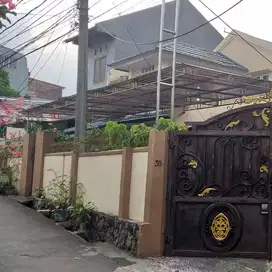 JUAL CEPAT RUMAH KALISARI PASAR REBO 2M an