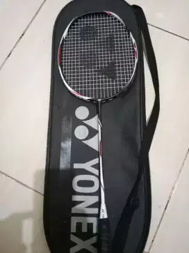 Yonex Duora Z strike