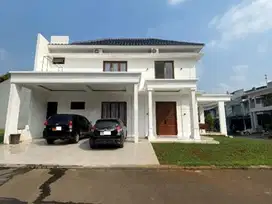 Rumah Luas 2 Carport 10 Menit ke Ciputra Cibubur SHM Siap Huni J-24073