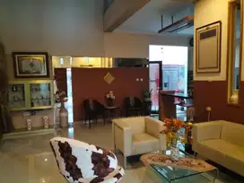 Jual Rumah MEWAH di BAWAH PASARAN dekat Tol Pasteur Bandung MURAH 
