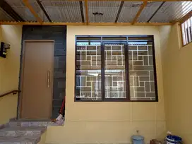 Sewa Rumah 2 lantai di Sayap Ciateul