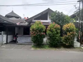 Jual Rumah lama terawat di kawaluyaan soekarno hatta bandung