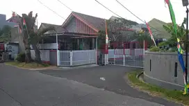 Rumah di Margahayu Raya Terawat Siap Huni