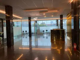 Gedung Kemayoran Jl Angkasa: Baru, 5 Lt, LT 500 m2, LB 2000 m2, Hook