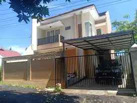 Rumah Bukit Sari Gombel Semarang