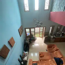 Rumah Citra Gran Cibubur luas tanah besar hadap matahari Pagi