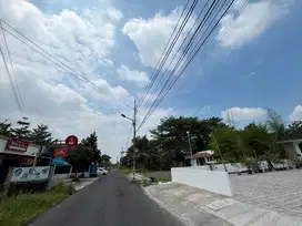 Utara hotel Hyatt tanah cocok bangun villa jogja