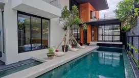 Leasehold -Stylish 3-Floor Villa in Kerobokan- Ideal for Living or Inv