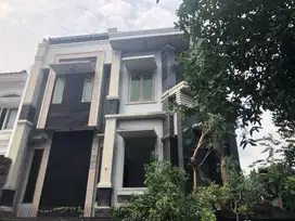 dijual rumah hook 2 lantai di citra grand cibubur