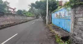 Dijual tanah ada bangunan Rumah masih layak Huni Lokasi Gatot Subroto