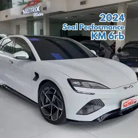BYD Seal Performance 4WD 2024 3.8s White on Black EV Listrik Putih