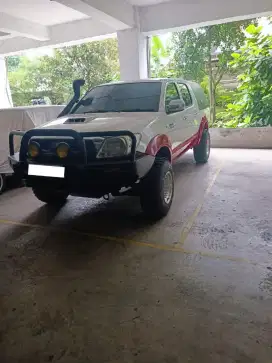 Hilux double cabin 3.000 cc manual diesel 4x4 RARE