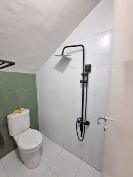JUAL RUMAH KAWASAN ELITE FULL FURNISHED