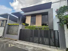 SEMI FURNISHED RUMAH MEWAH TENGAH KOTA JL TUMPANG GAJAHMUNGKUR