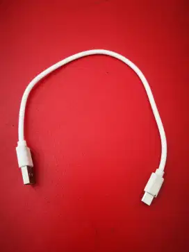KABEL CHARGER SPEAKER PUTIH