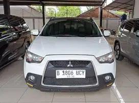 Outlander PX At 2013 Putih Istimewa