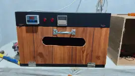 Mesin tetas telur