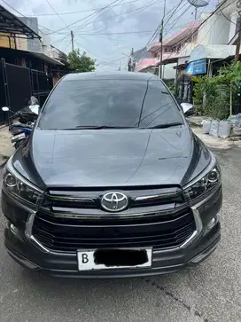 Toyota innova venturer 2.0 2019