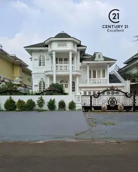 DIJUAL RUMAH MEWAH, SIAP HUNI DI KOTA WISATA CIBUBUR
