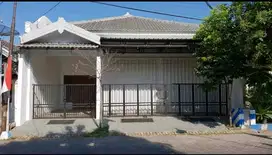 Rumah Tinggal dan Ruang Usaha Deltasari Indah Sidoarjo SIU.A268