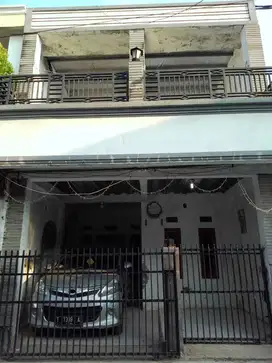 Dijual Murah Rumah 2 Lantai di Perum Griya Asri Dekat Tol Sadang