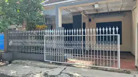 Rumah Simpang Sulfat Utara Blimbing Malang