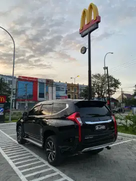 Mitsubichi pajero sport 2020 /2021 dakar