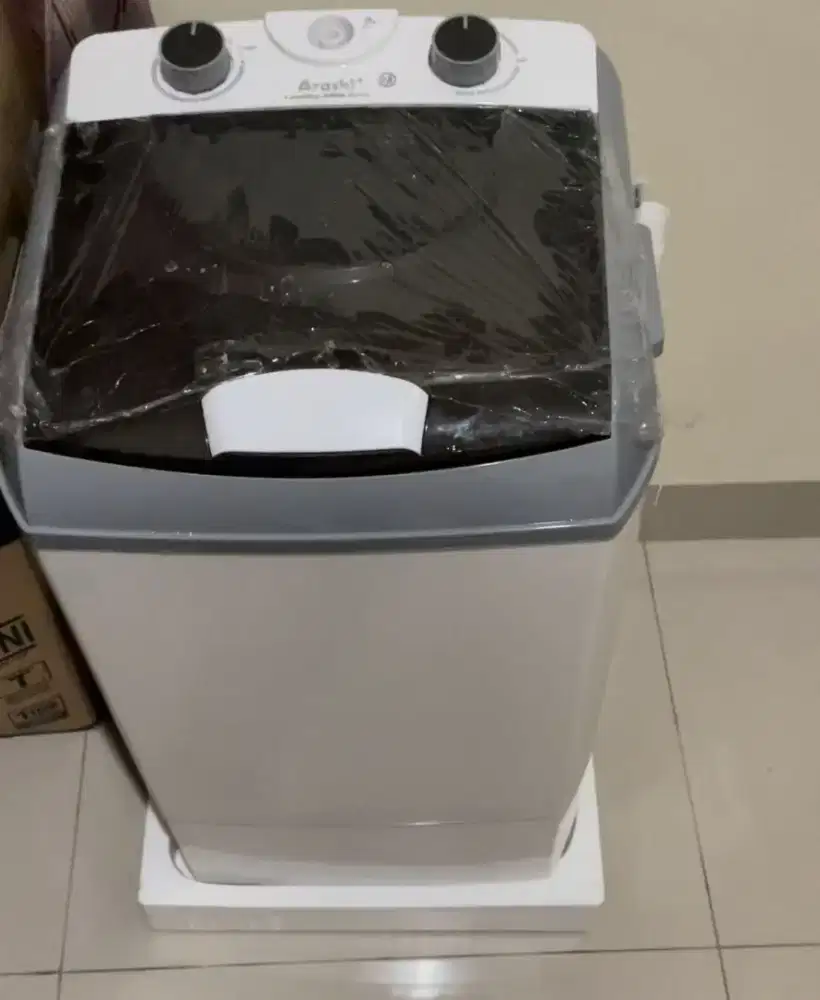 mesin cuci baru beberapa kali.pakai