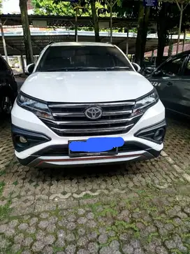 Dijual Rush TRD Sportivo Matic Putih 2021 (32.140 km)