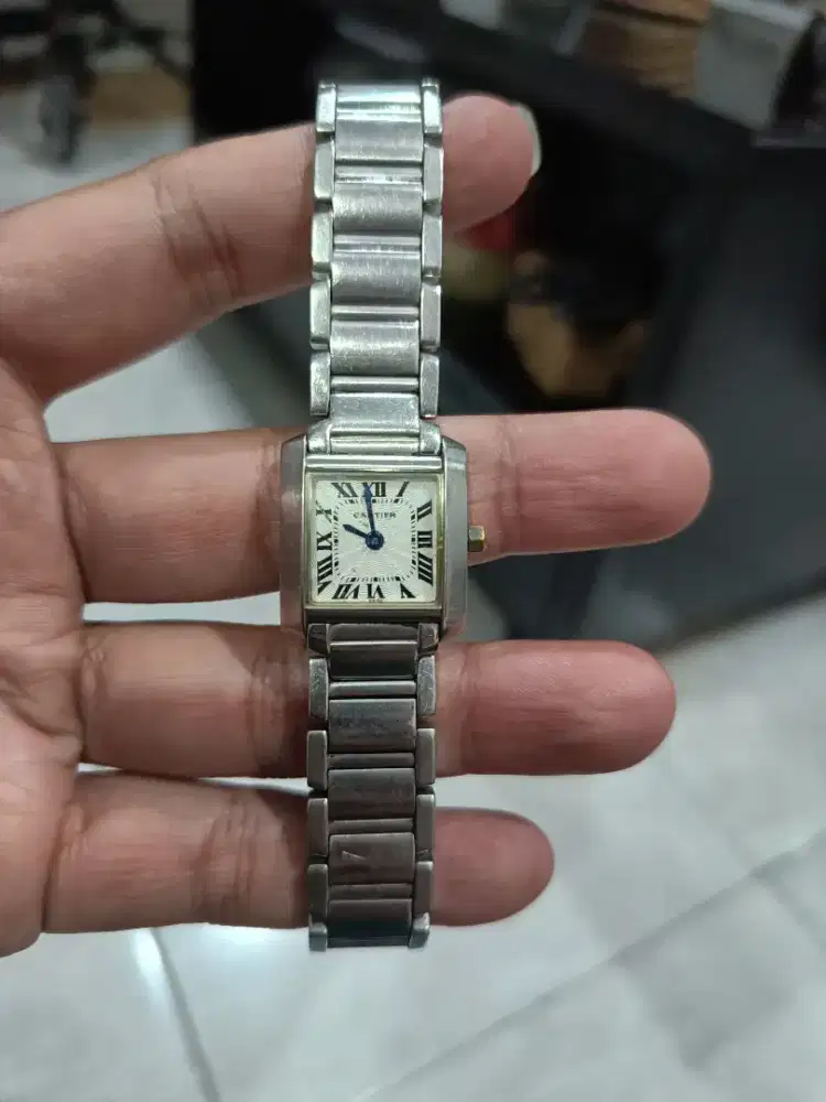Jam Tangan C@rti3r Tank Francaise
