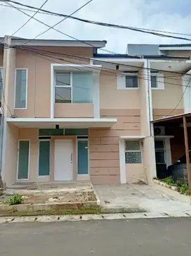 Dijual rumah di perum New Serpong Estate