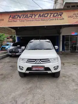 Mitsubishi Pajero Sport Dakar VGT Dakar 2.5 Automatic 4x2 2014 Putih