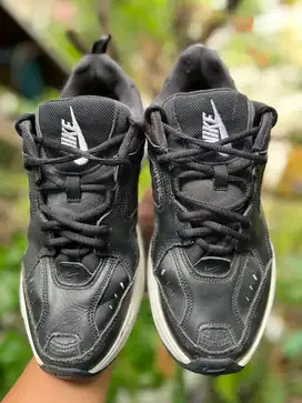 Sepatu Badminton M2K Tekno Black 41