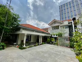 Dijual rumah harga mendekati NJOP at Salemba Jakarta Pusat