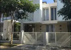 Rumah murah dua lantai di permata jingga west area