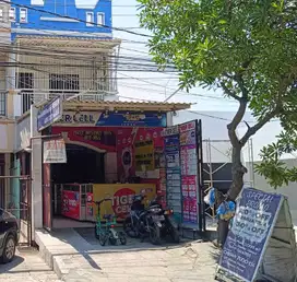 JUAL RUKO 2 LANTAI STRATEGIS LOKASI DOUBLE W JALAN RAYA MANUKAN TAMA