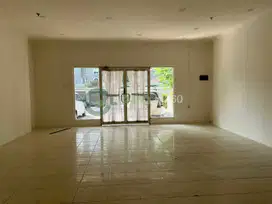 Disewa Kios / Office Space / Ruang Usaha di Apart Medit 2 Jakarta Bara