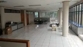 Dijual Gedung 5 Lantai Pinggir Jalan Raya di Grogol, Jakarta Barat