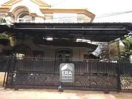 Rumah Hook 2 Lantai Bagus SHM di Cipinang Elok Jakarta Timur