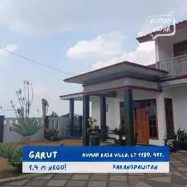 Rumah Villa Bagus di Jual di Karangpawitan Garut