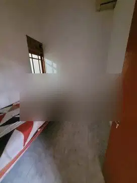 Rumah Giri Loka SHM 2,9m Nego Halaman Belakang Luas