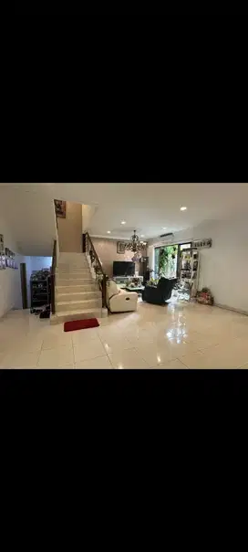 Rumah dijual cantik dan asri di cluster BSD Tangerang